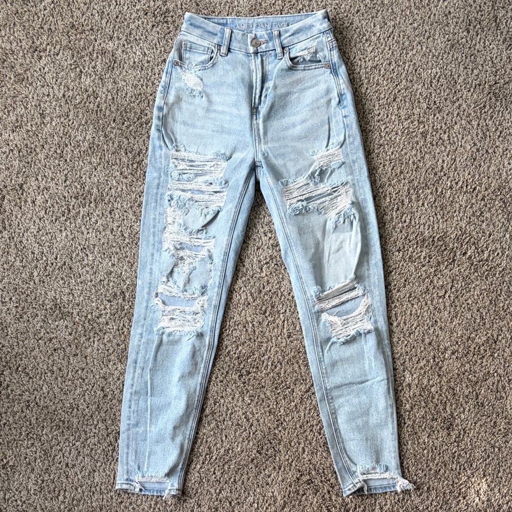American Eagle Curvy Mom Jean